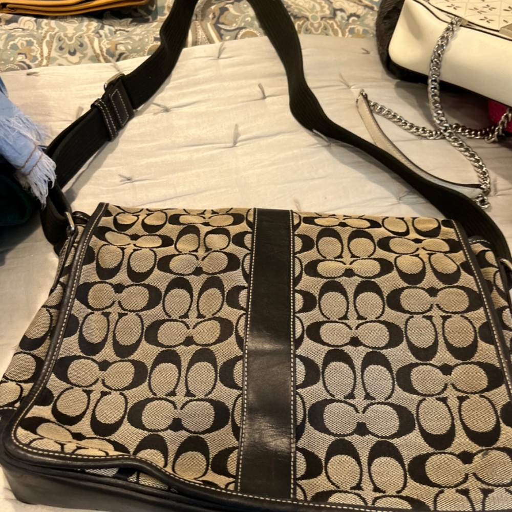 Coach bag - Picture 2 of 3